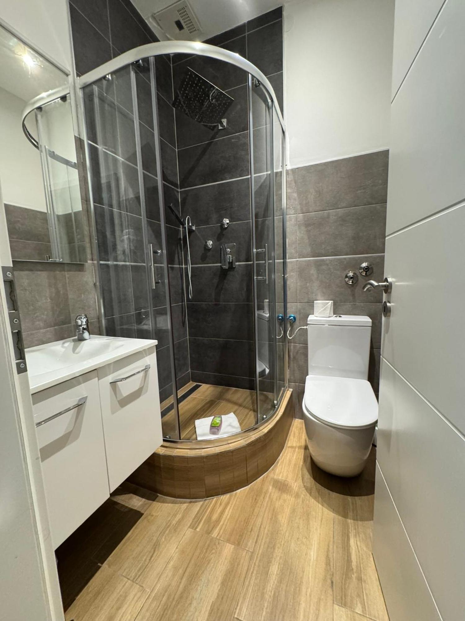 Hotel Gruener Baum - Hotel Im Murgtal, Schwarzwald Weisenbach Ngoại thất bức ảnh